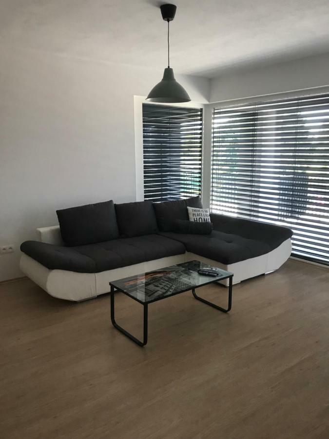 Greenbay Golf Apartments Trenčín Buitenkant foto