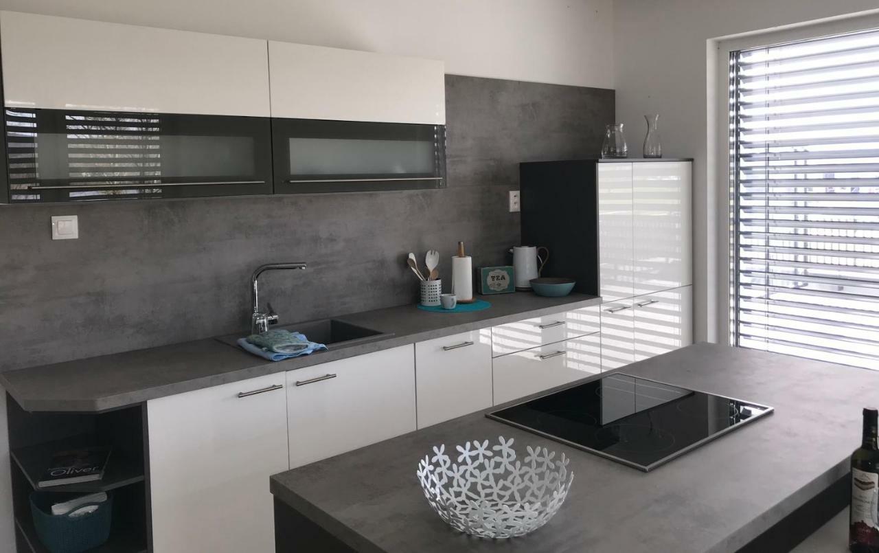 Greenbay Golf Apartments Trenčín Buitenkant foto